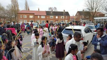 News Photo 3 - U.K. - Spiritual - manchester_palm_sunday_news