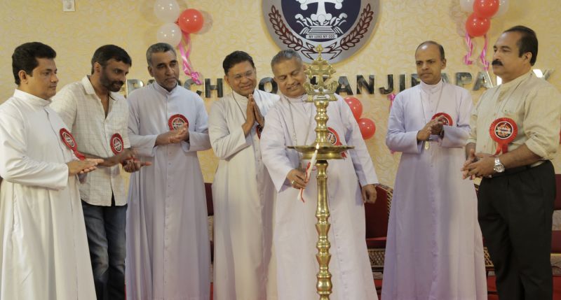 News Photo 1 - India - Spiritual - music_mega_show_daveedinte_kinnarangal