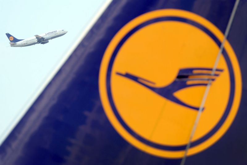 News Photo 1 - Germany - Finance - 28520203lufthansa