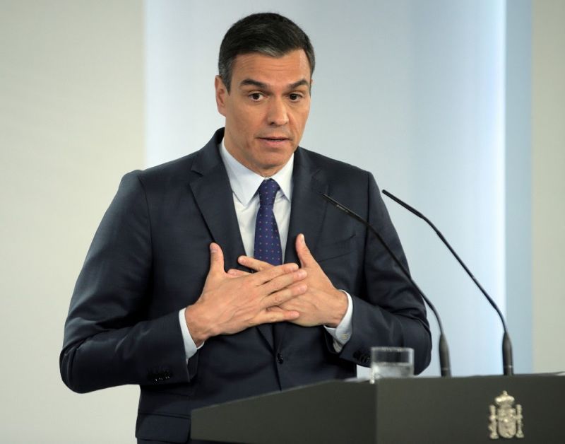 News Photo 1 - Europe - Finance - 4720201spain