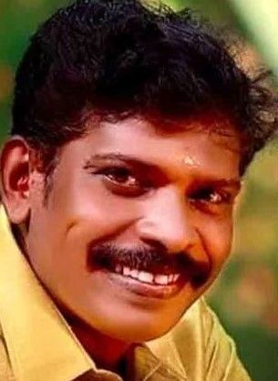 News Photo 1 - India - Cinema - film_star_sudheesh_died_accident