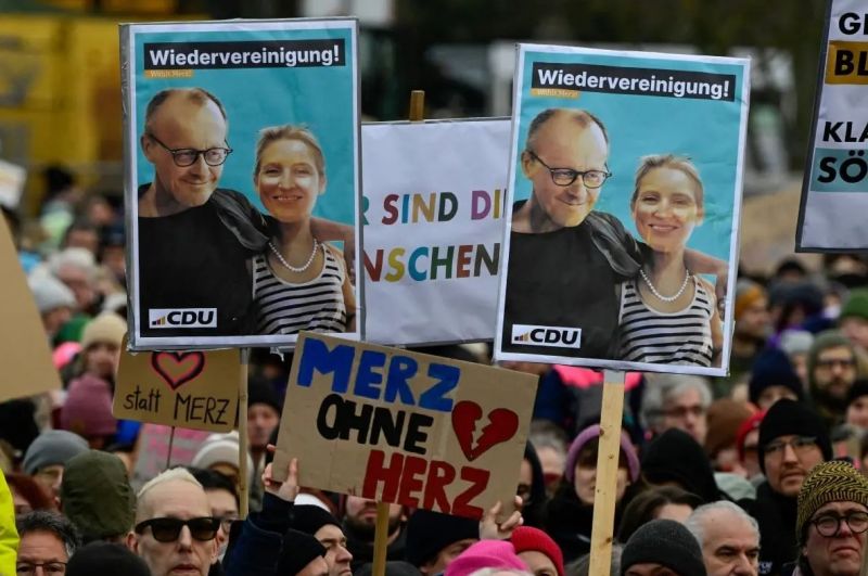 News Photo 1 - Germany - Otta Nottathil - demo_gegen_afd_cdu_co_operation_german_election_2025